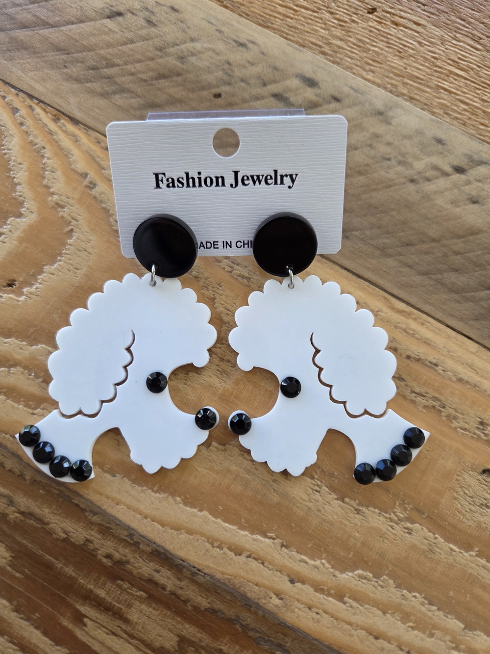 Poodle‎ White And Black Earrings